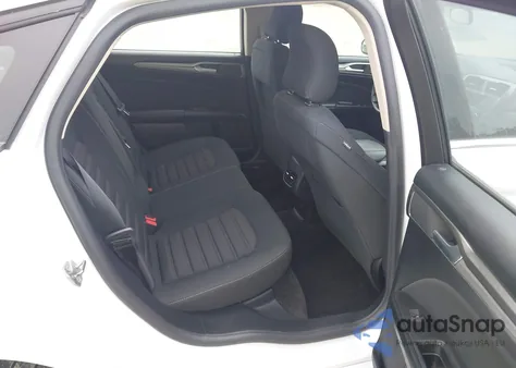 2018 Ford Fusion Hybrid Se z USA, uszkodzony, nr VIN 3FA6P0LU7JR188110